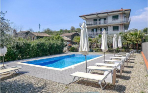 Beautiful home in Santa Venerina with WiFi, Outdoor swimming pool and 4 Bedrooms, Santa Venerina